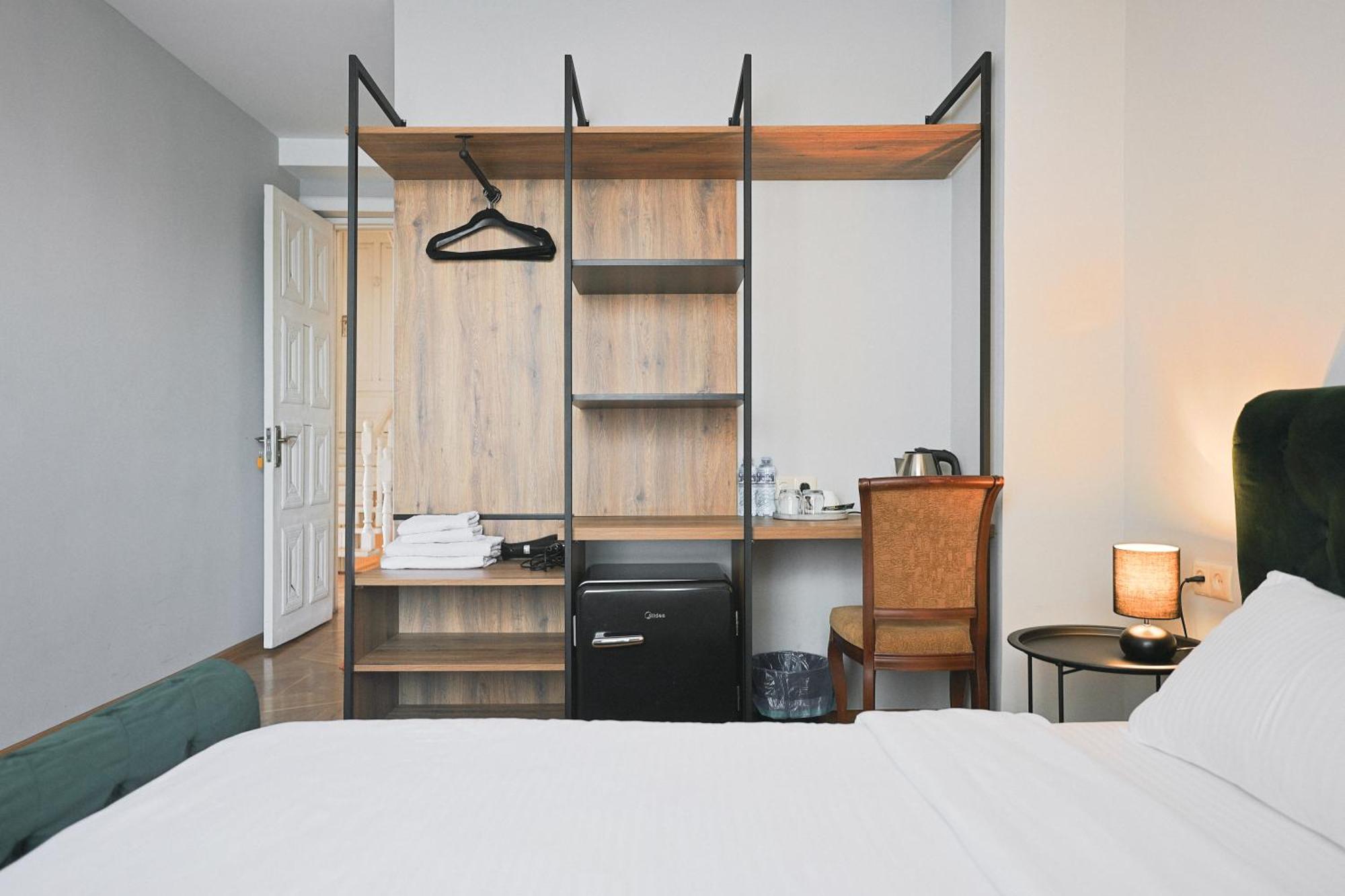 Hotel White House Tbilisi ภายนอก รูปภาพ
