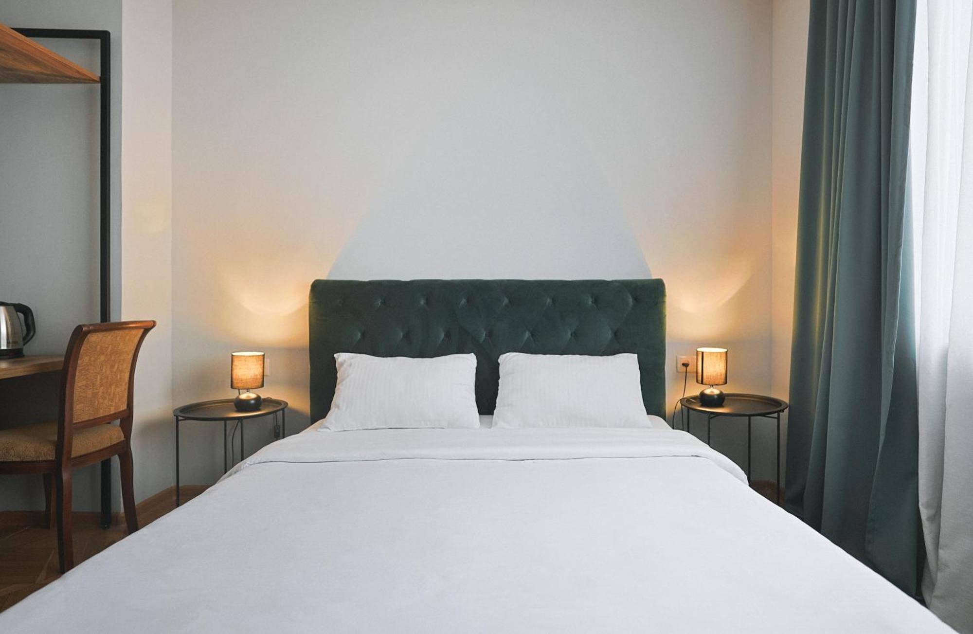 Hotel White House Tbilisi ภายนอก รูปภาพ