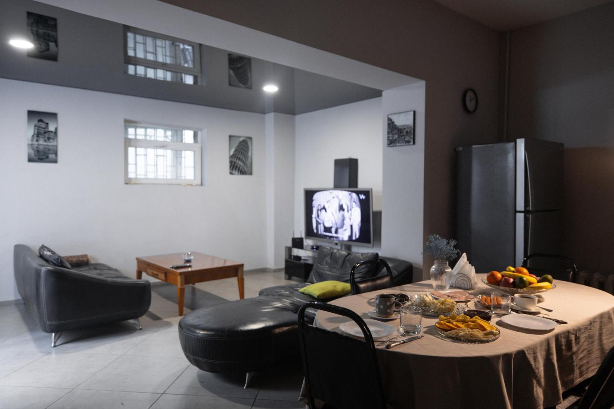 Hotel White House Tbilisi ภายนอก รูปภาพ