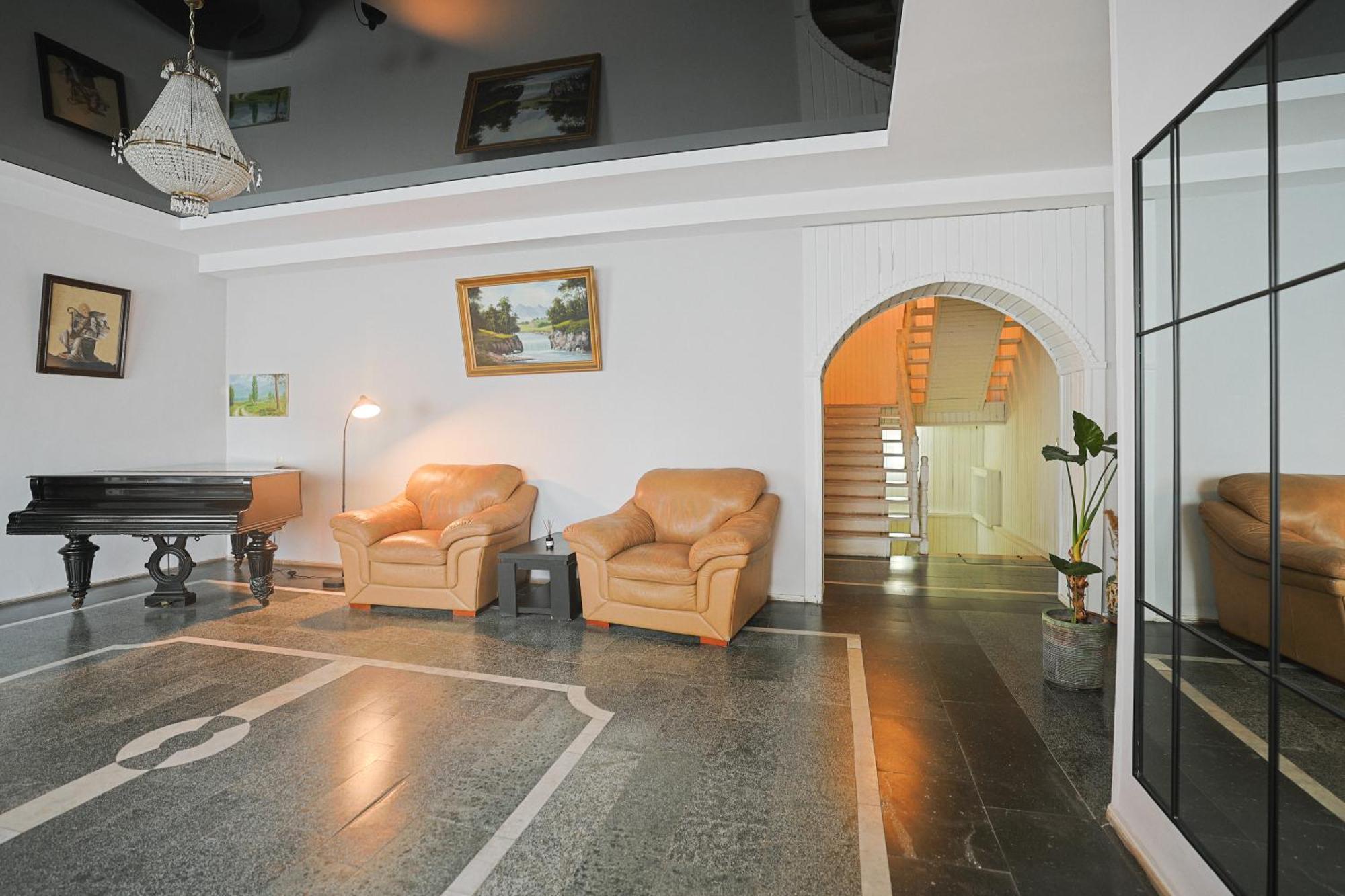 Hotel White House Tbilisi ภายนอก รูปภาพ